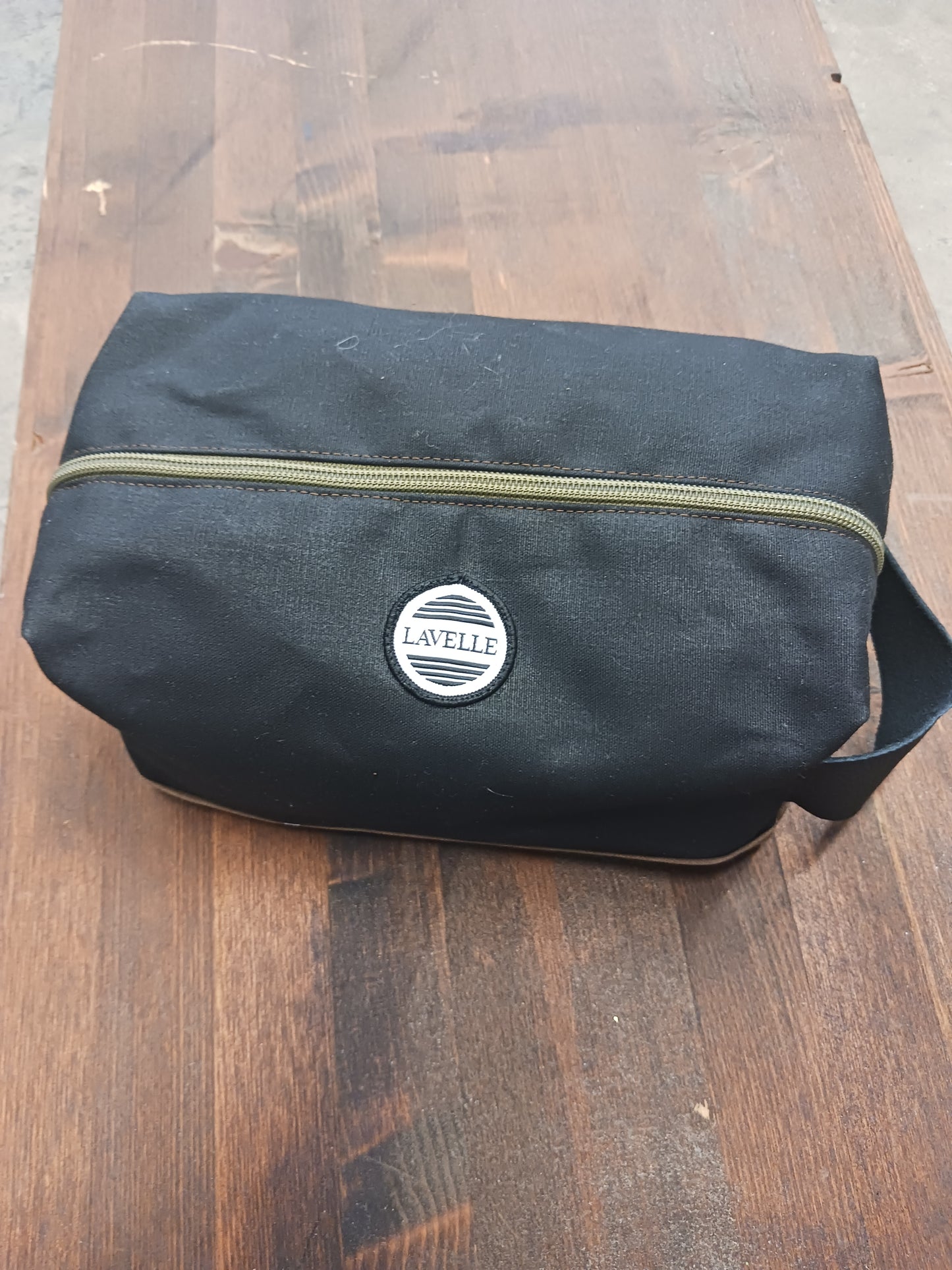 Black and Field tan Waxed canvas dopp kit.